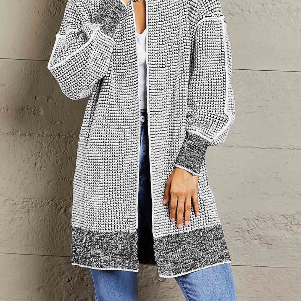 Women's Black and White Knit Sweater
